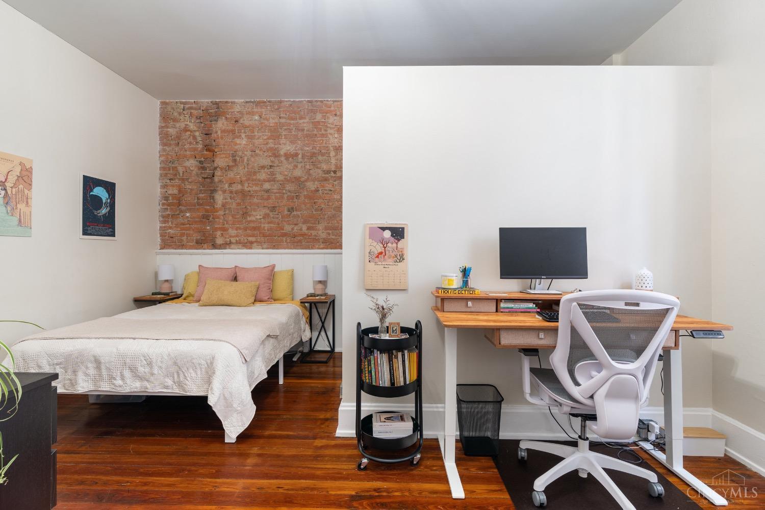 1420 Main Street Unit: 3F