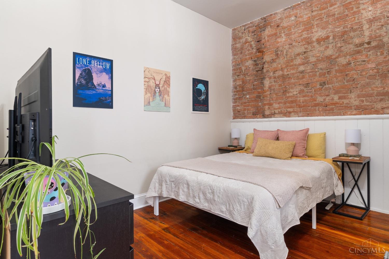 1420 Main Street Unit: 3F