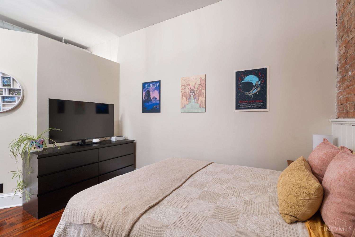 1420 Main Street Unit: 3F