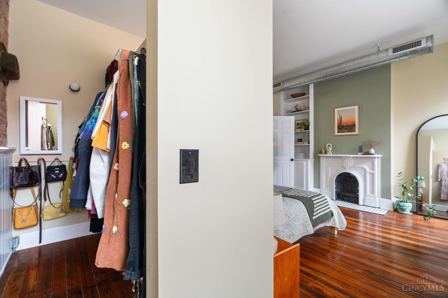 1420 Main Street Unit: 3F