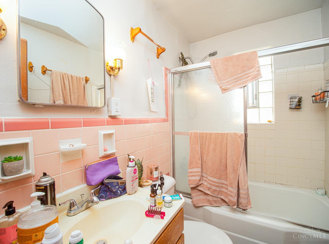 526 Riddle Crest Lane