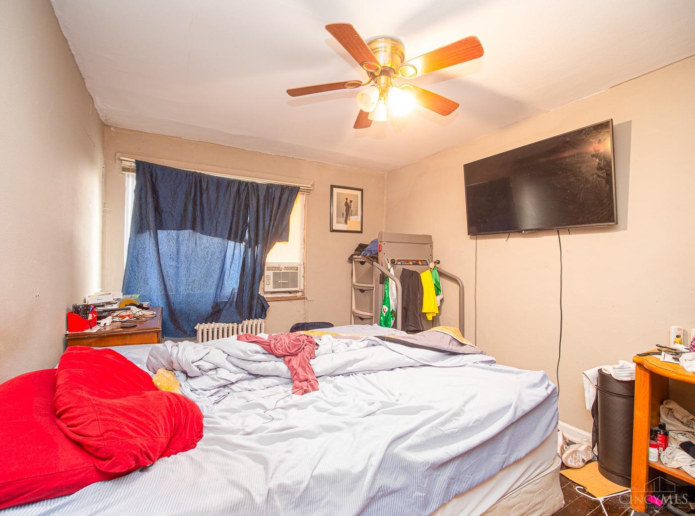 526 Riddle Crest Lane