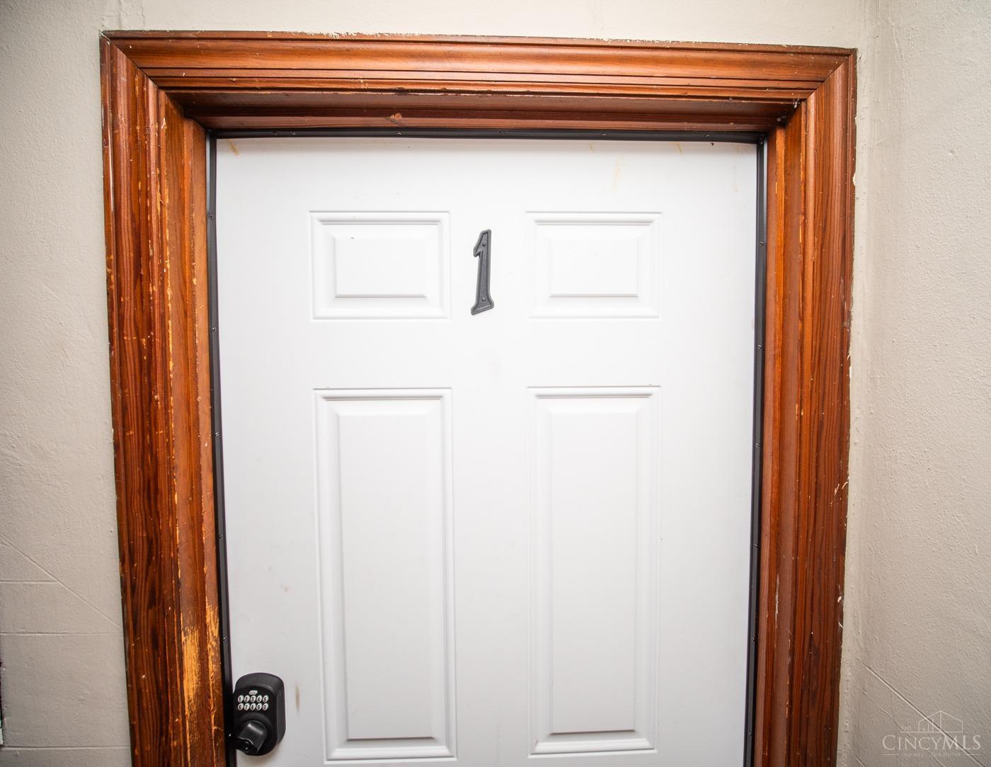 526 Riddle Crest Lane