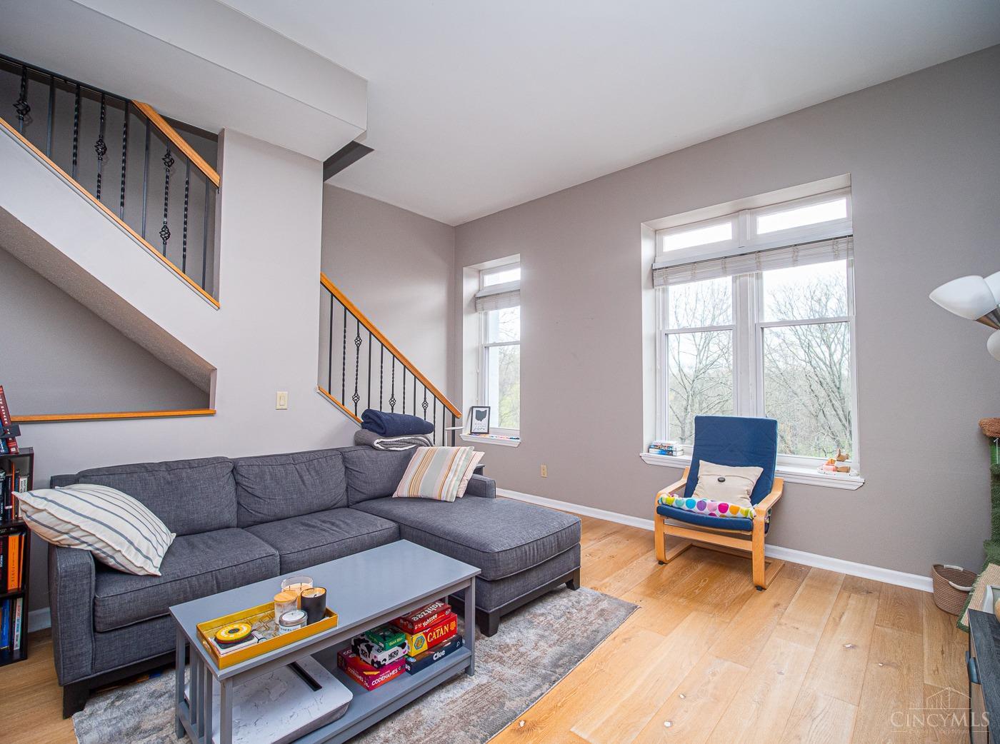 2100 Sinton Avenue 15