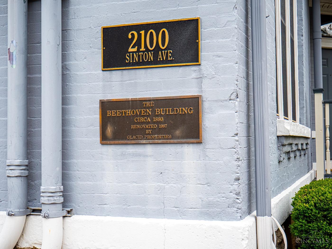 2100 Sinton Avenue 15