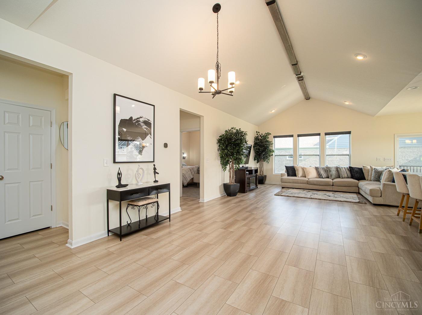 10015 Washington Glen Drive