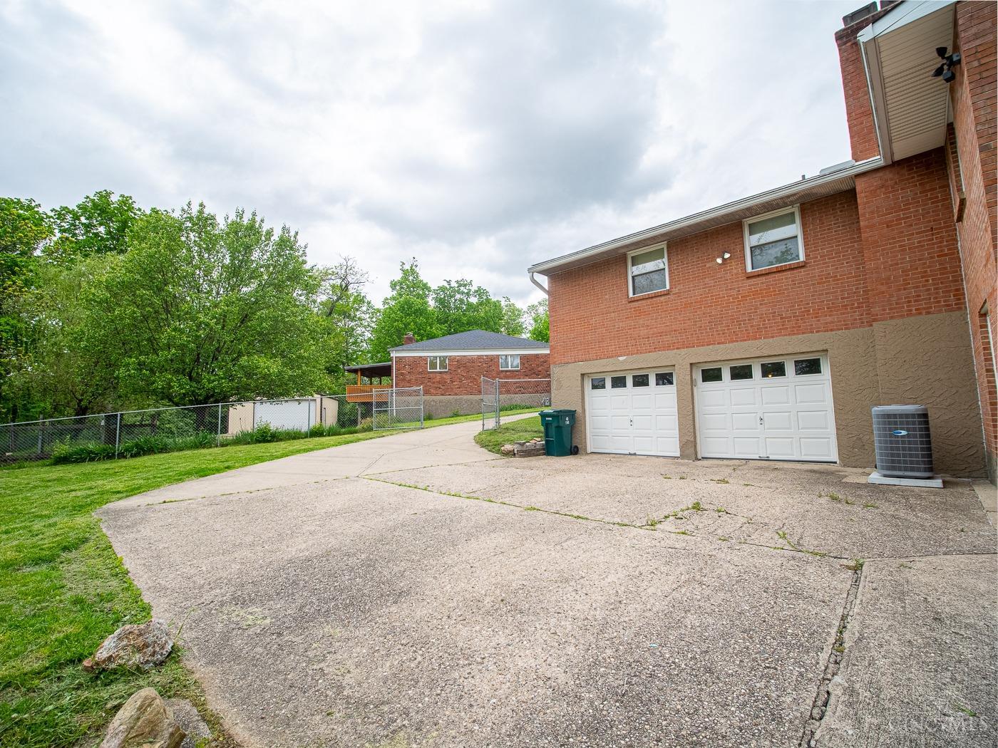 2851 Westonridge Drive