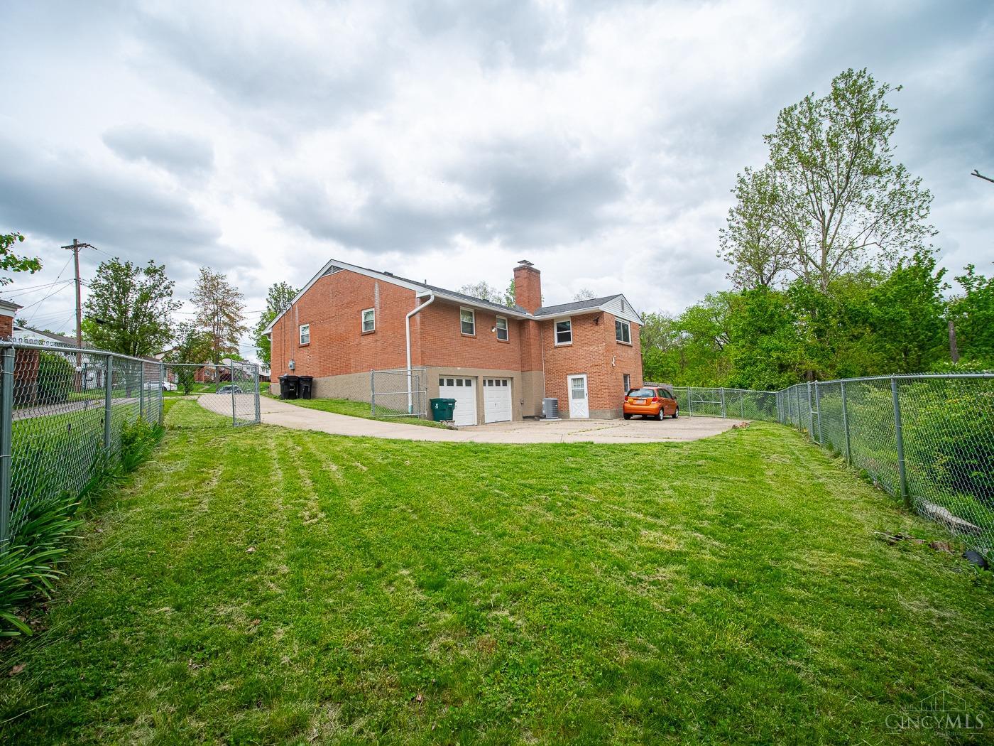 2851 Westonridge Drive