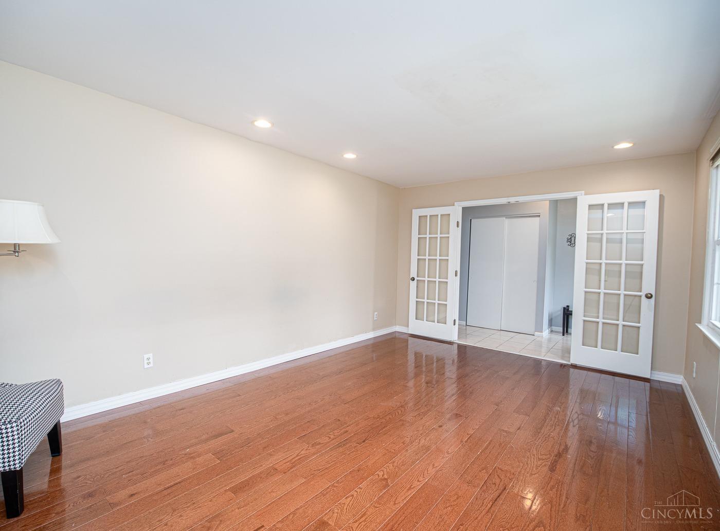 2851 Westonridge Drive