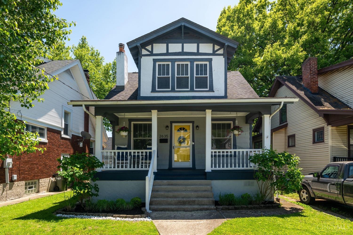 2635 Ida Avenue