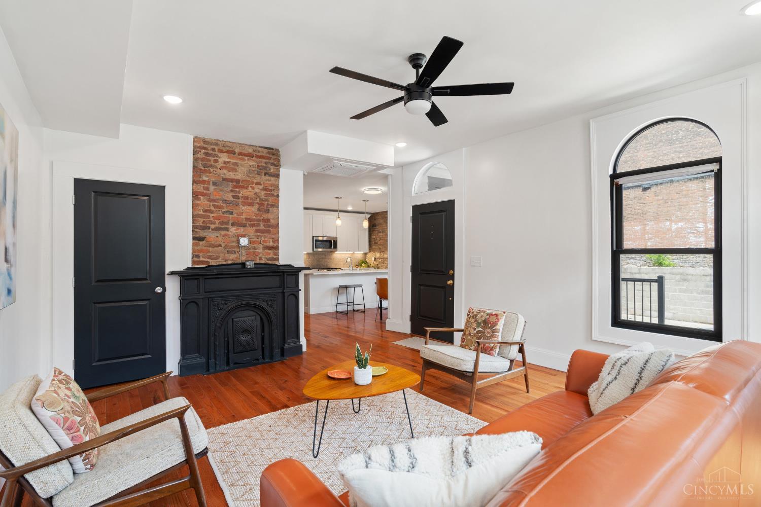 464 W Mcmicken Avenue