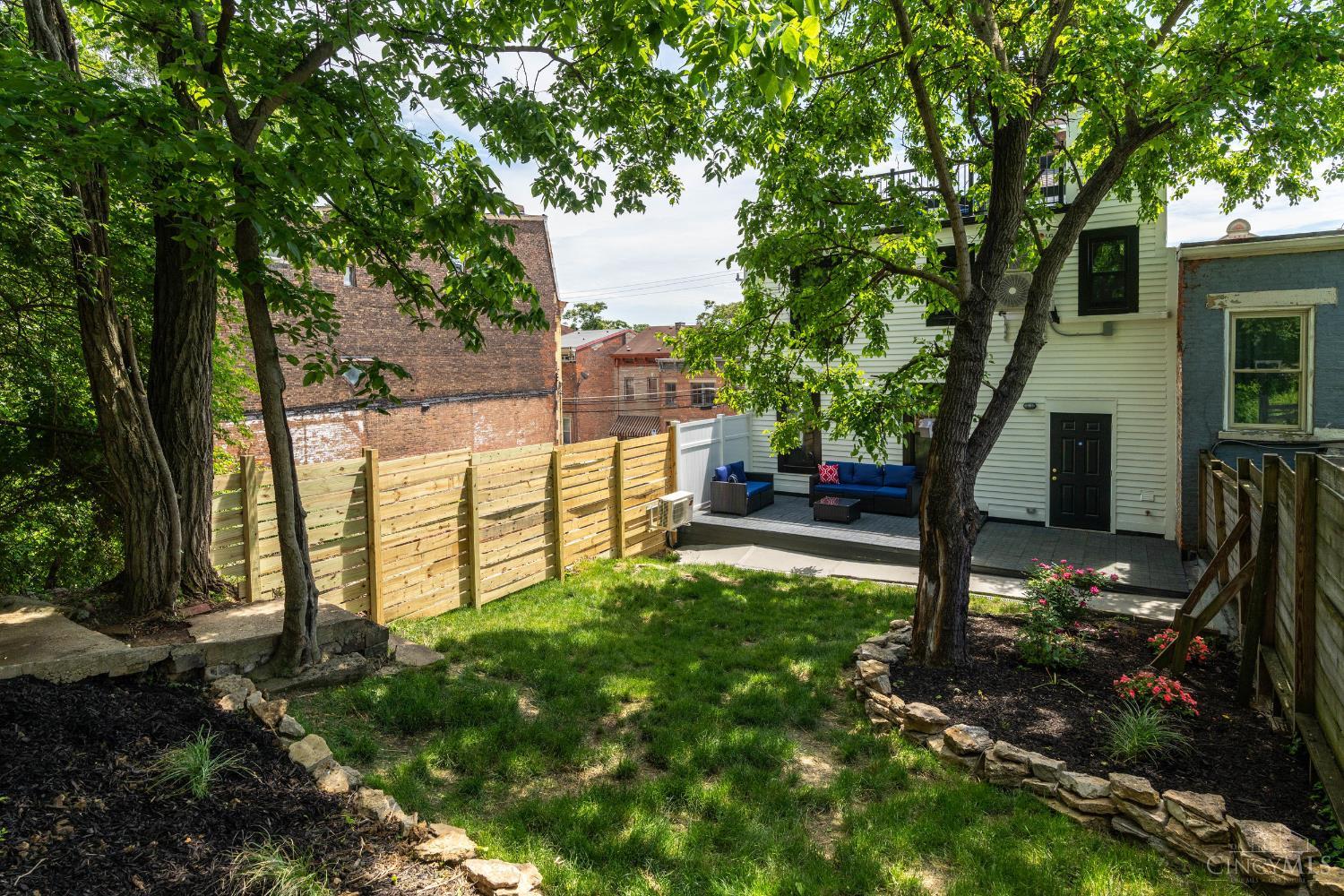 464 W Mcmicken Avenue