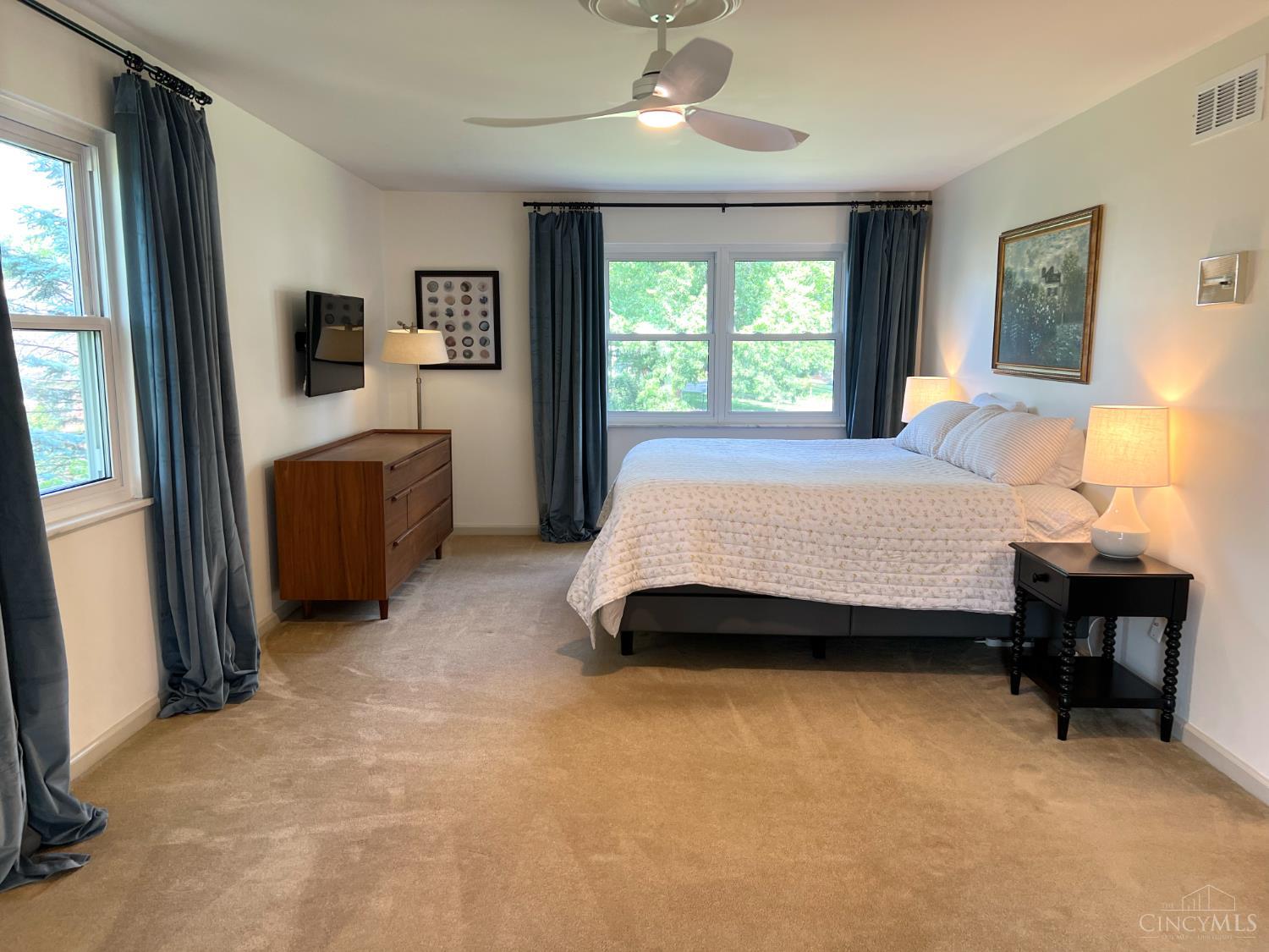 469 Whitestone Court