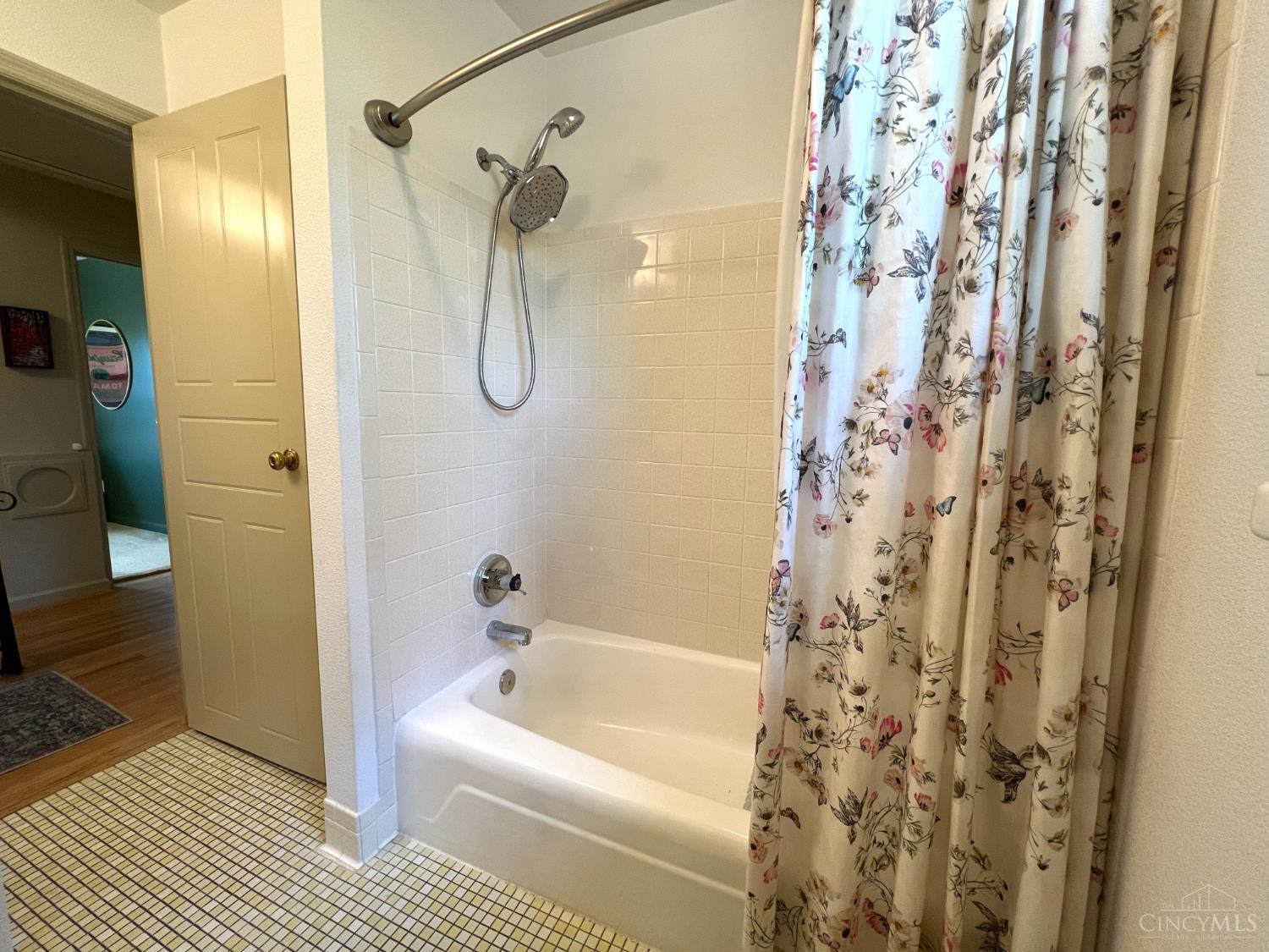 469 Whitestone Court