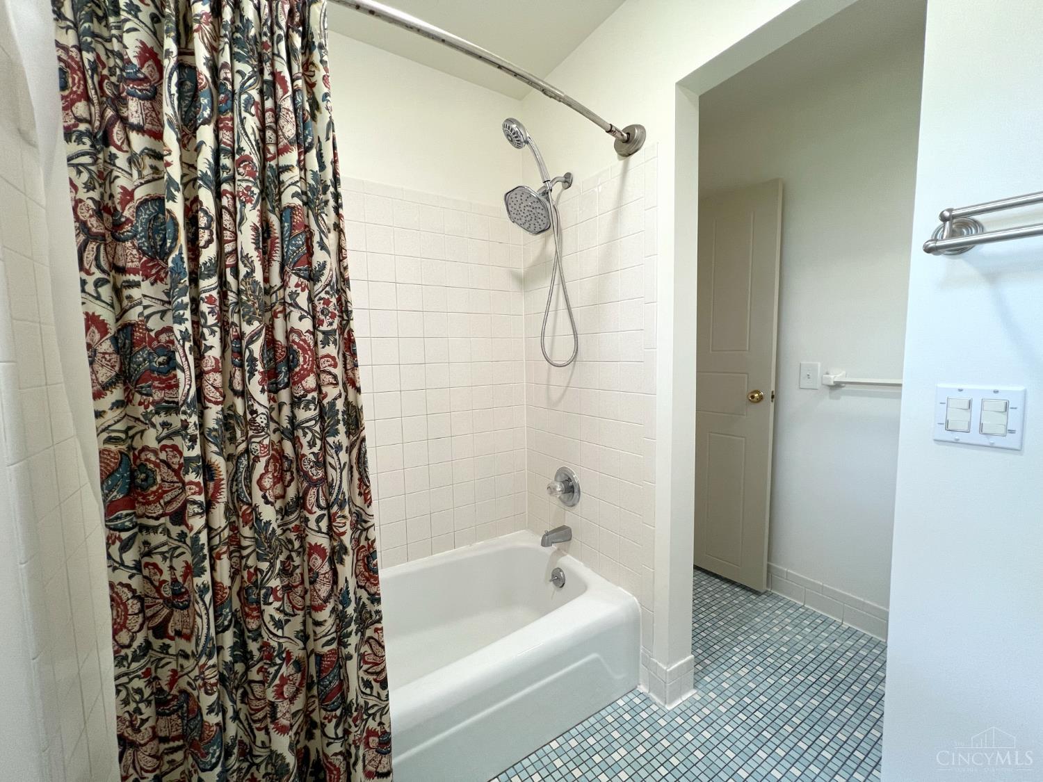 469 Whitestone Court
