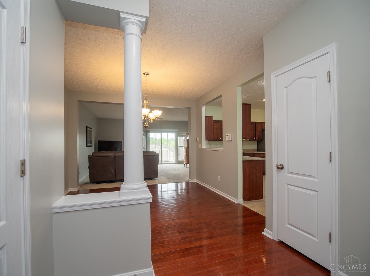 9413 Stoneybrooke