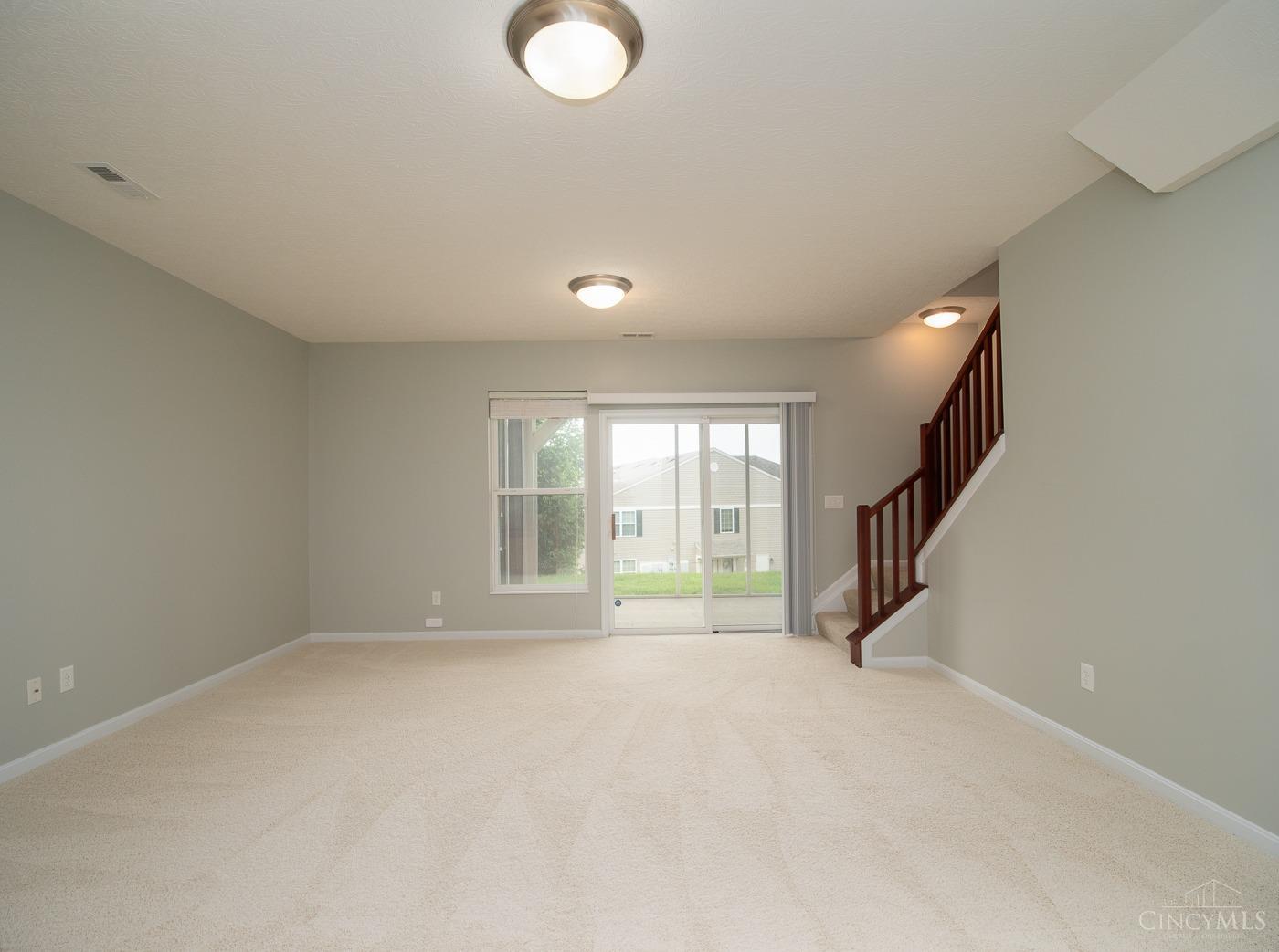 9413 Stoneybrooke