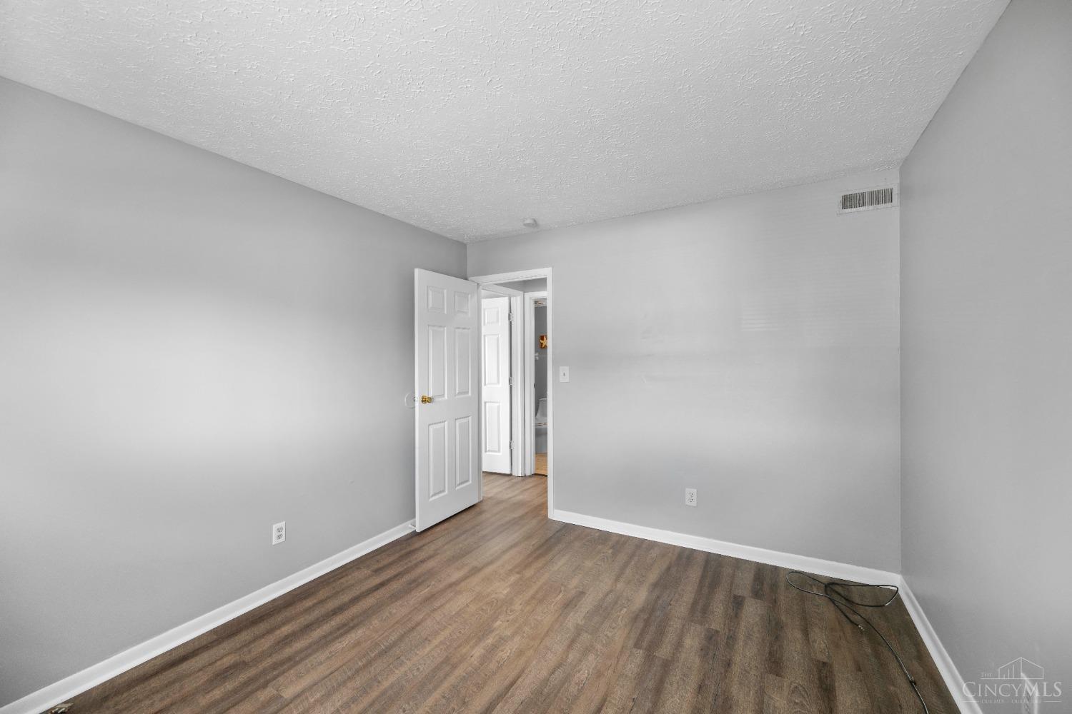 5087 Tri County View Drive