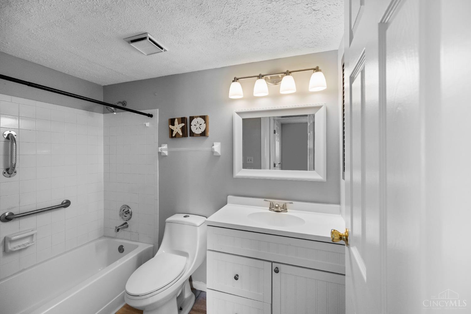 5087 Tri County View Drive