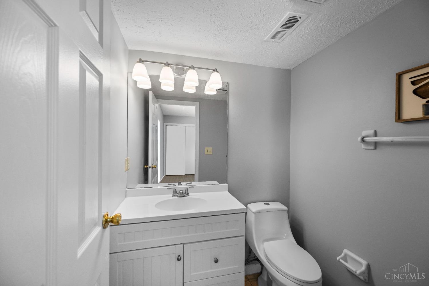 5087 Tri County View Drive