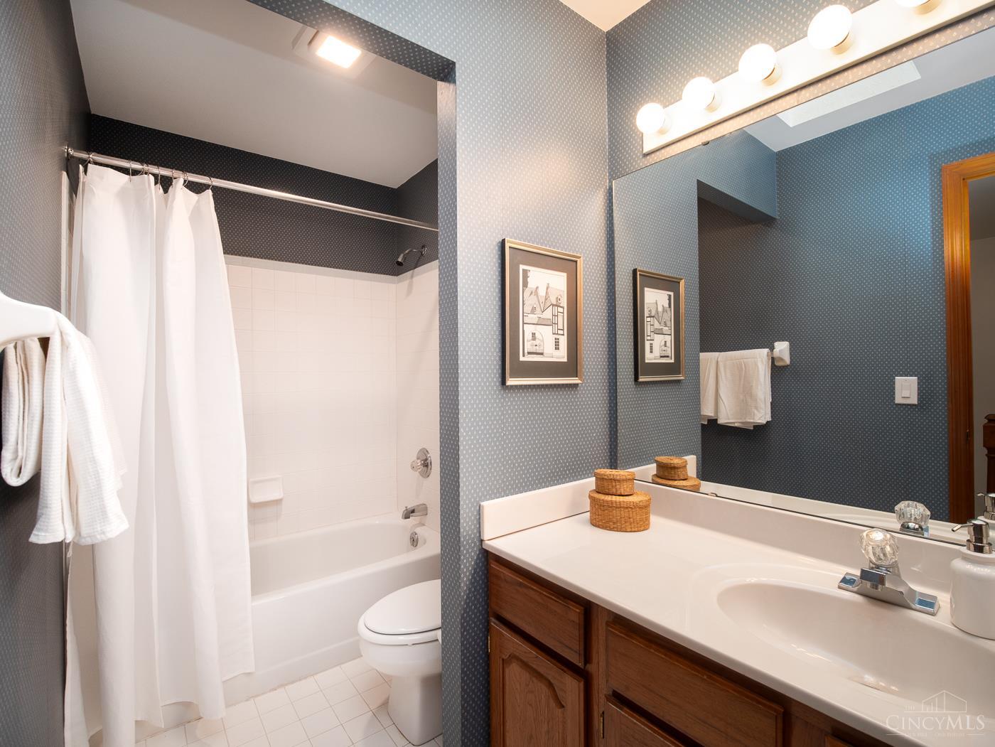 7424 Heathcock Court