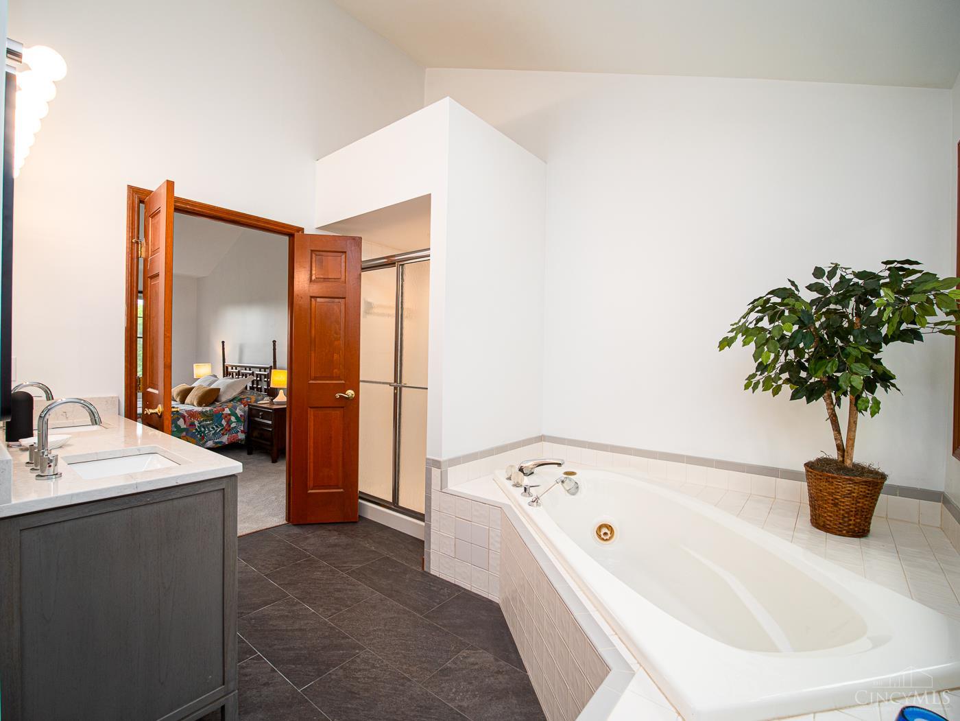 7424 Heathcock Court