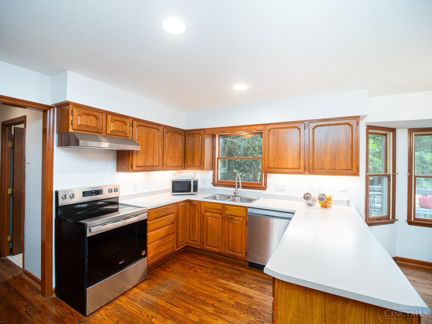 7424 Heathcock Court