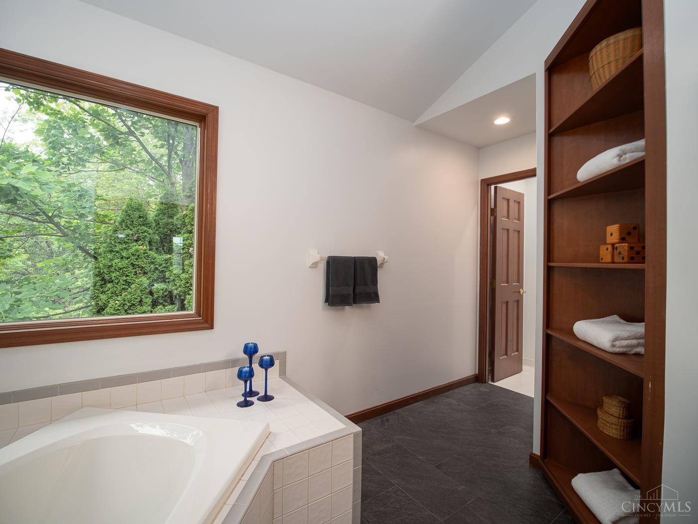 7424 Heathcock Court