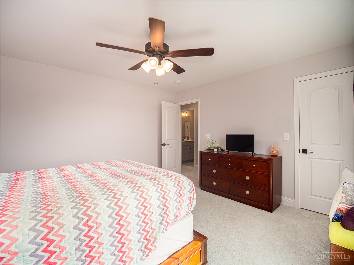 5101 Greenview Lane