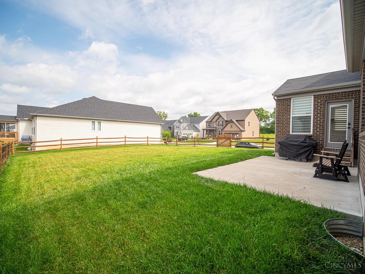 5101 Greenview Lane