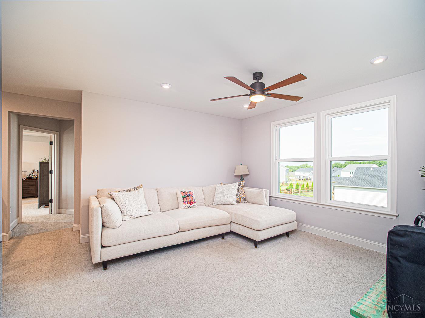 5101 Greenview Lane