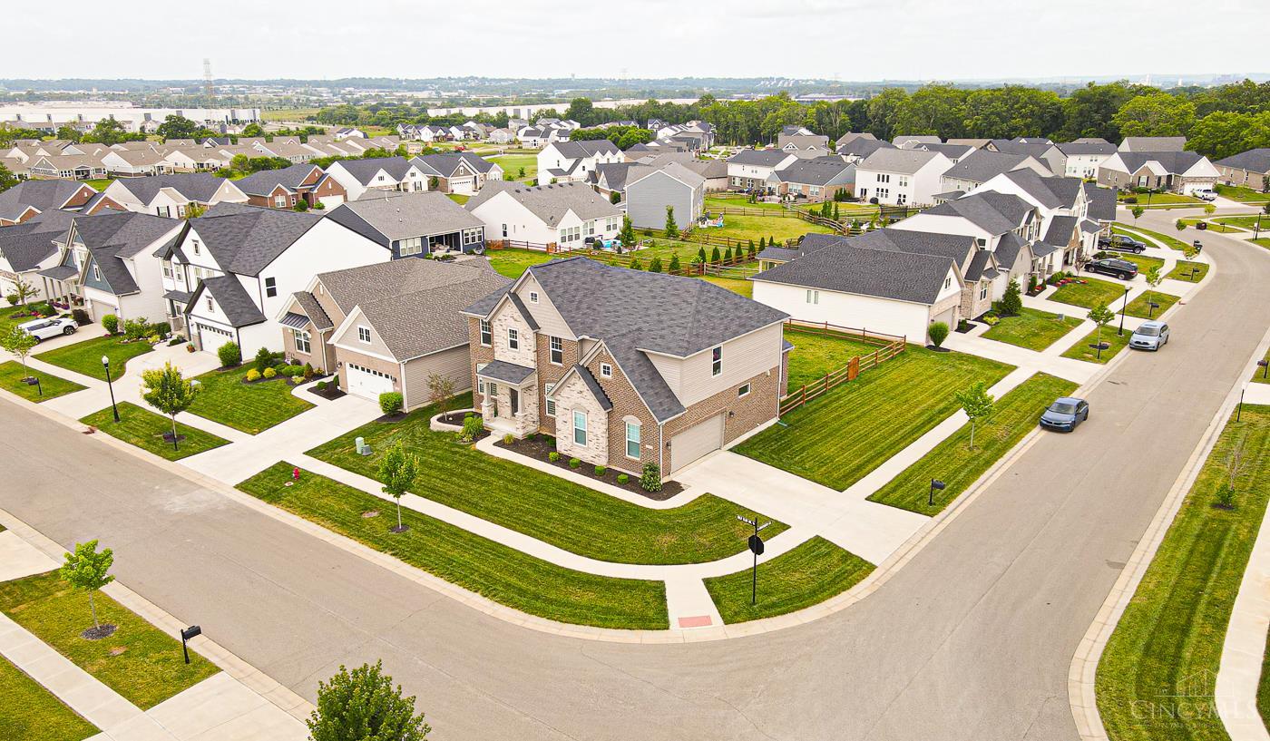 5101 Greenview Lane