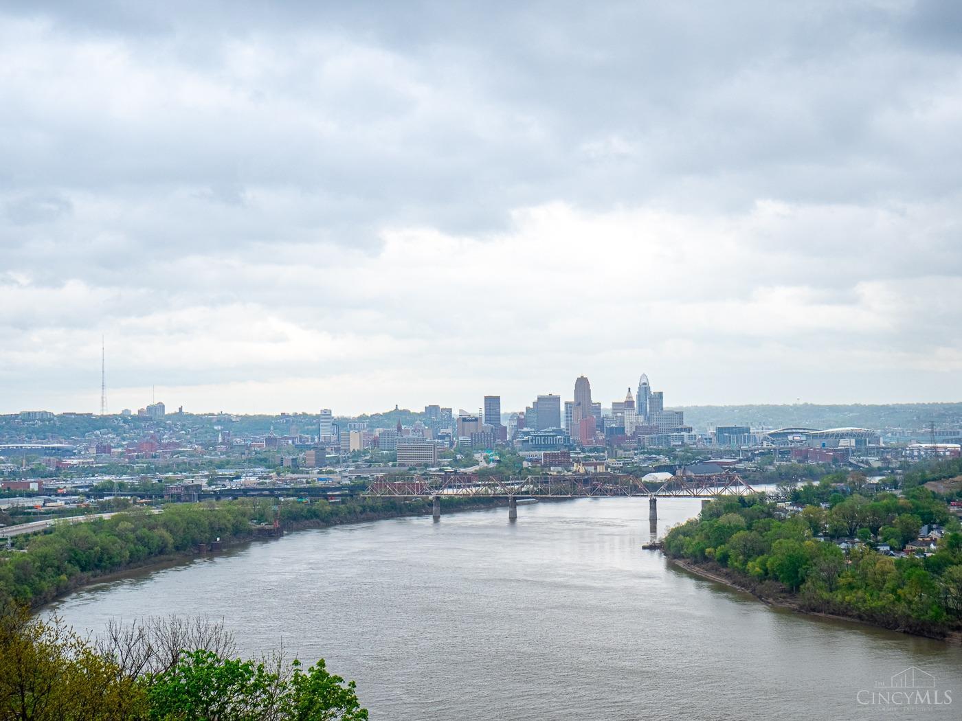 355 Grand Avenue 302