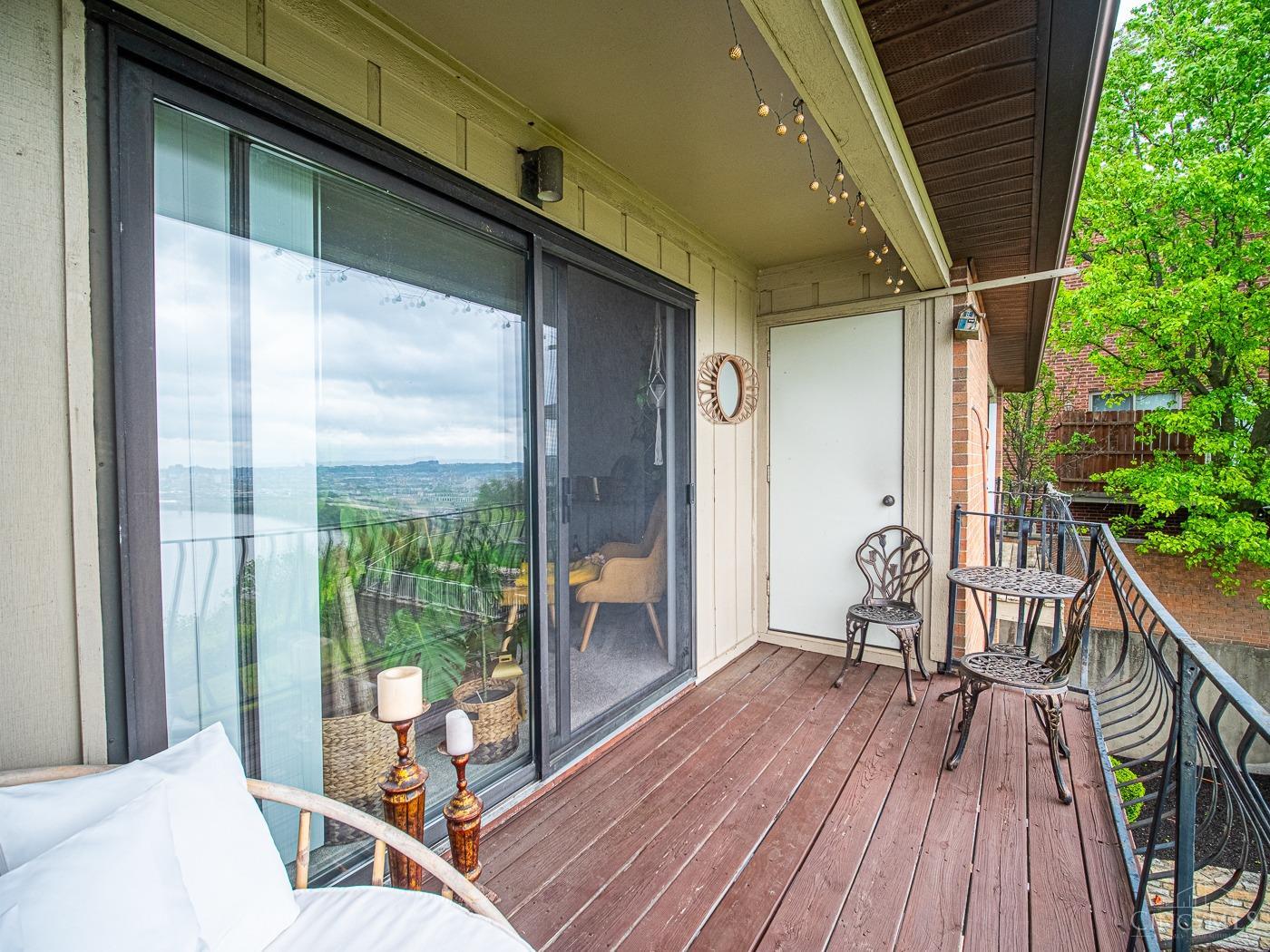 355 Grand Avenue 302