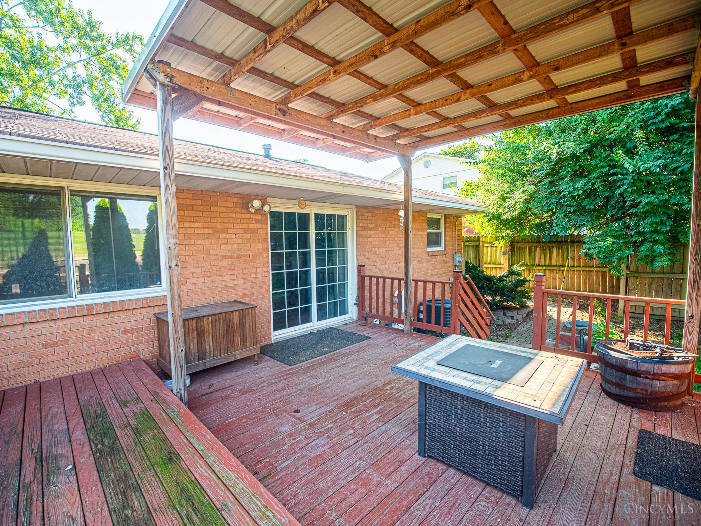 1657 Hilltree Drive