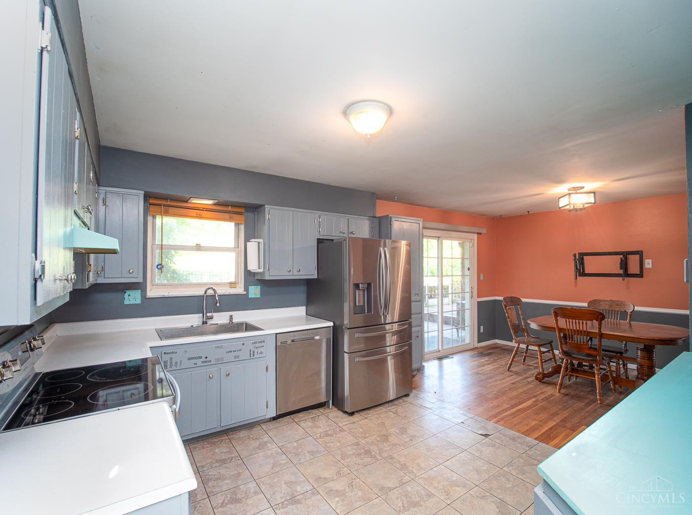 1657 Hilltree Drive