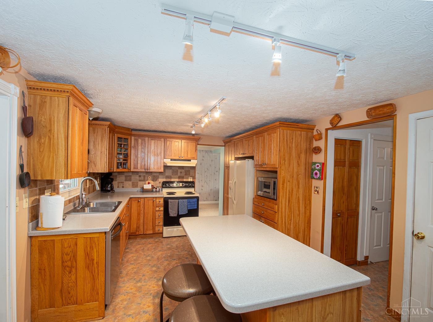 5364 Orchardvalley Drive