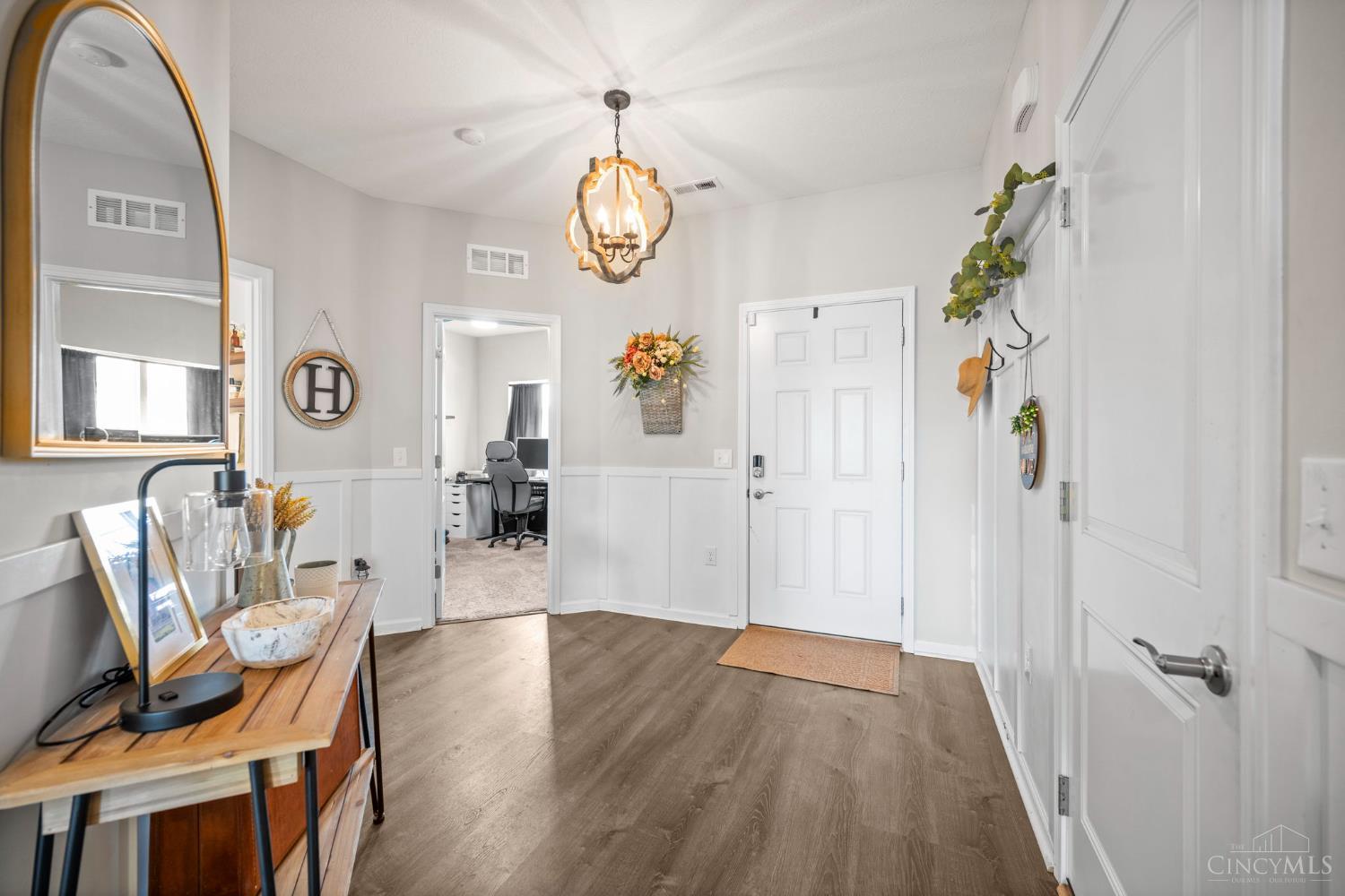 922 Third Street