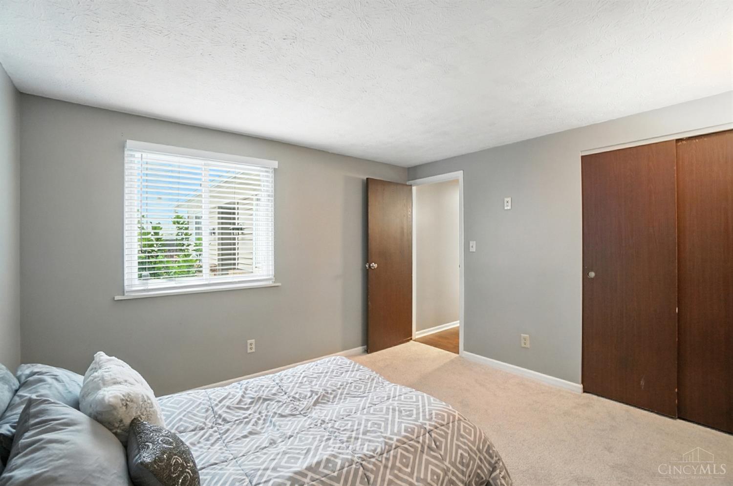 5384 Pine Valley Drive