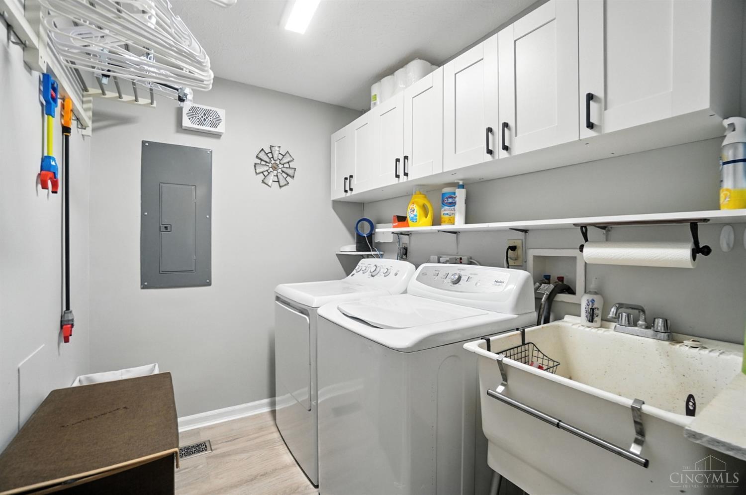 5384 Pine Valley Drive