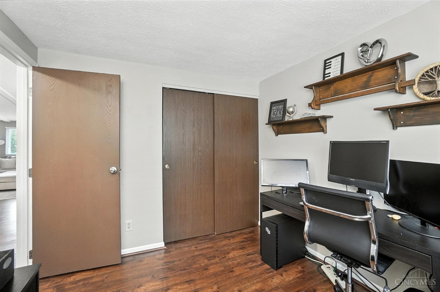 5384 Pine Valley Drive