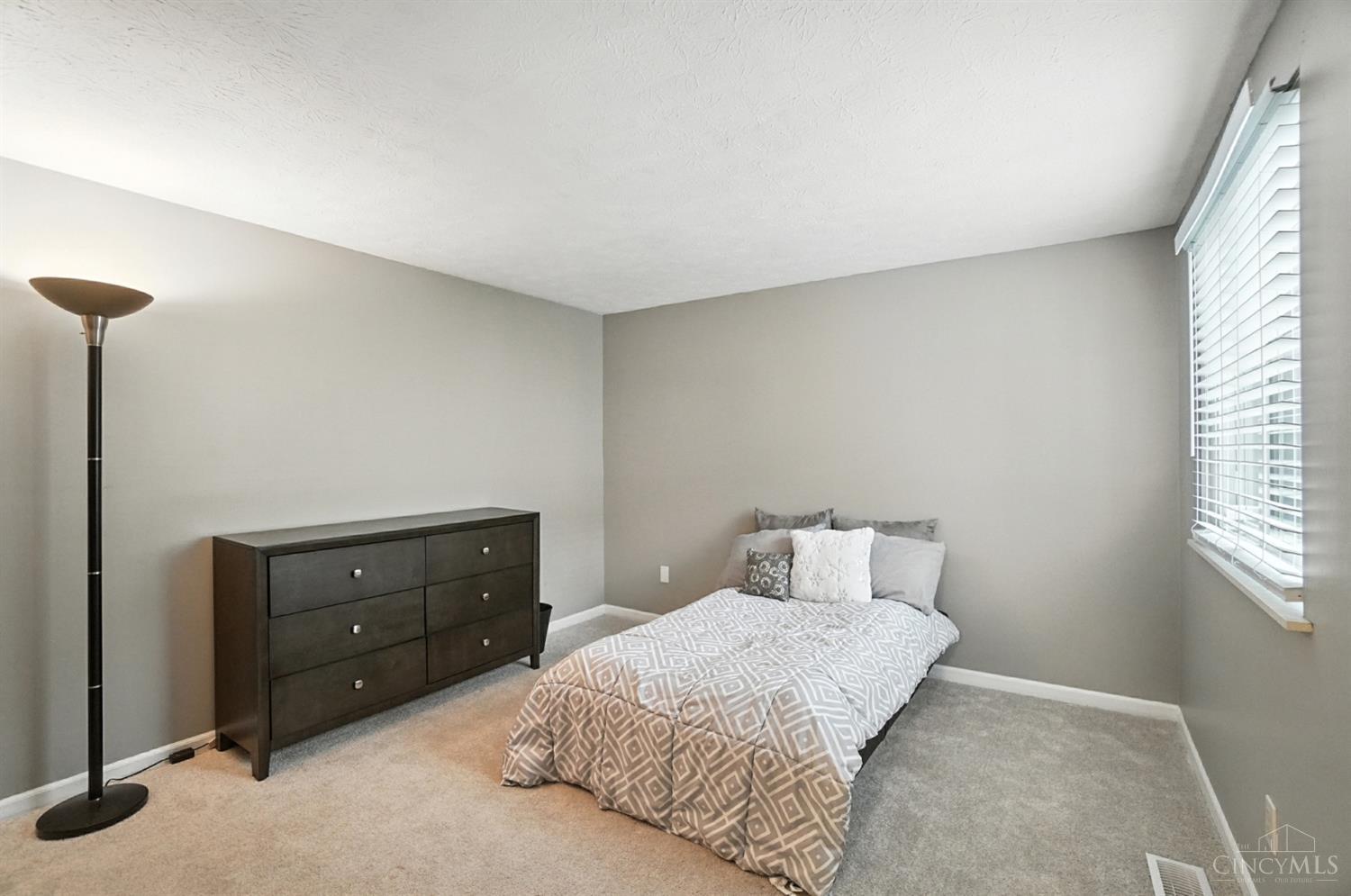 5384 Pine Valley Drive