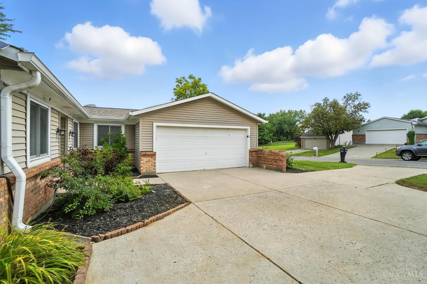 5384 Pine Valley Drive