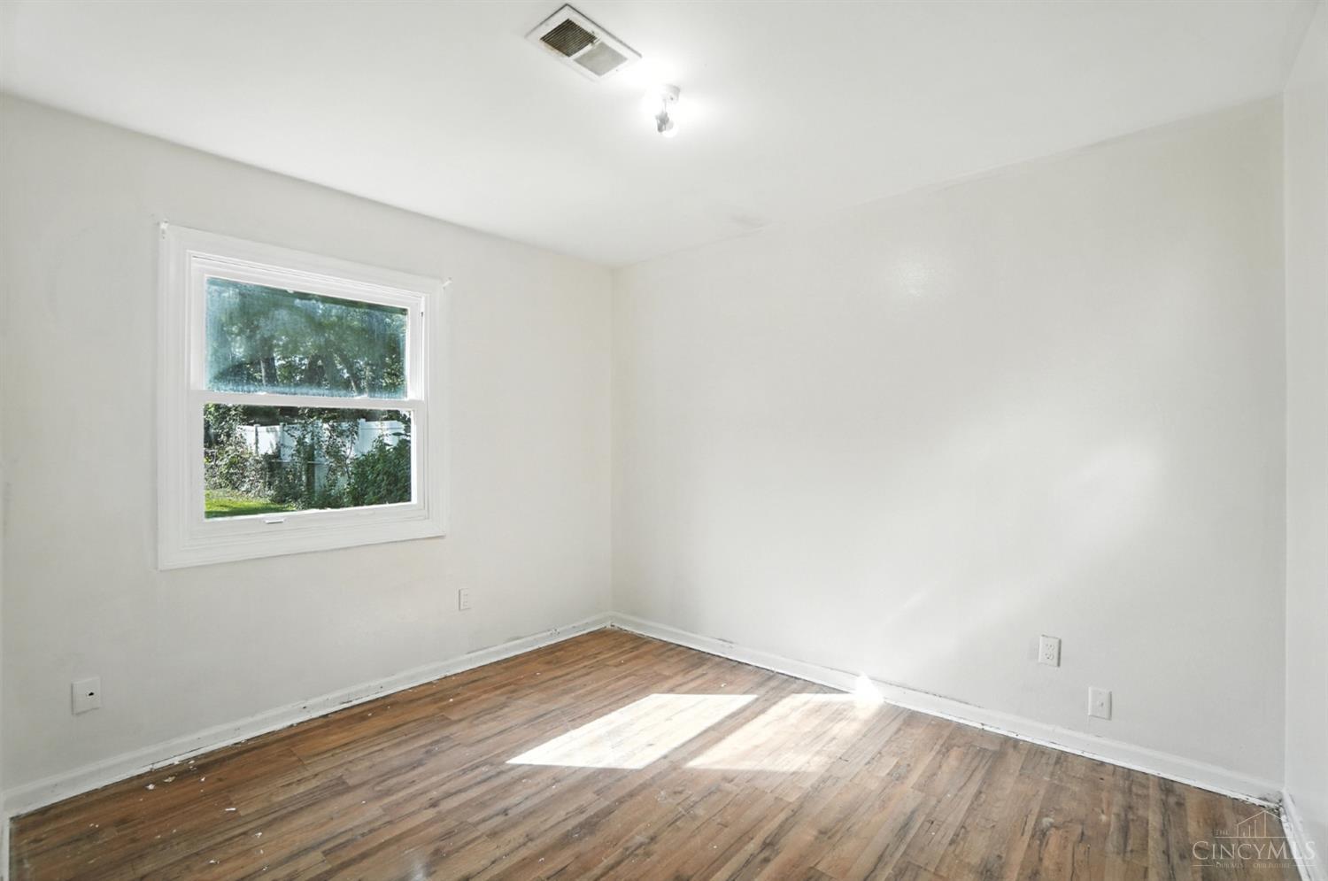 3437 Redskin Drive