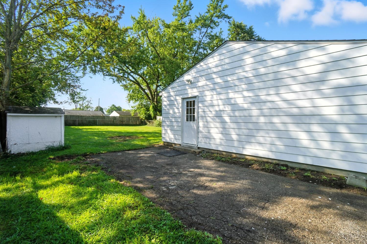 3437 Redskin Drive