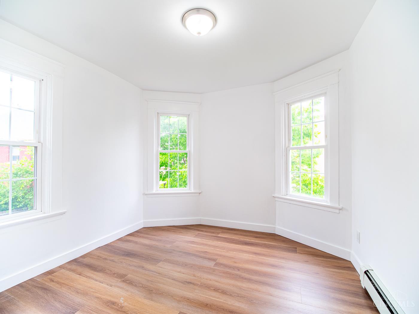 2408 Highland Avenue