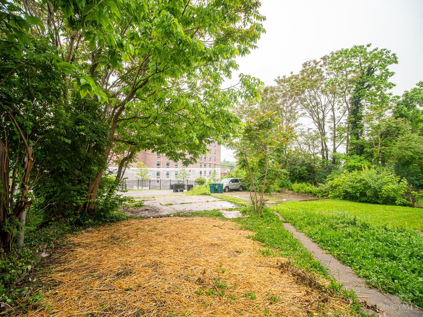 2408 Highland Avenue