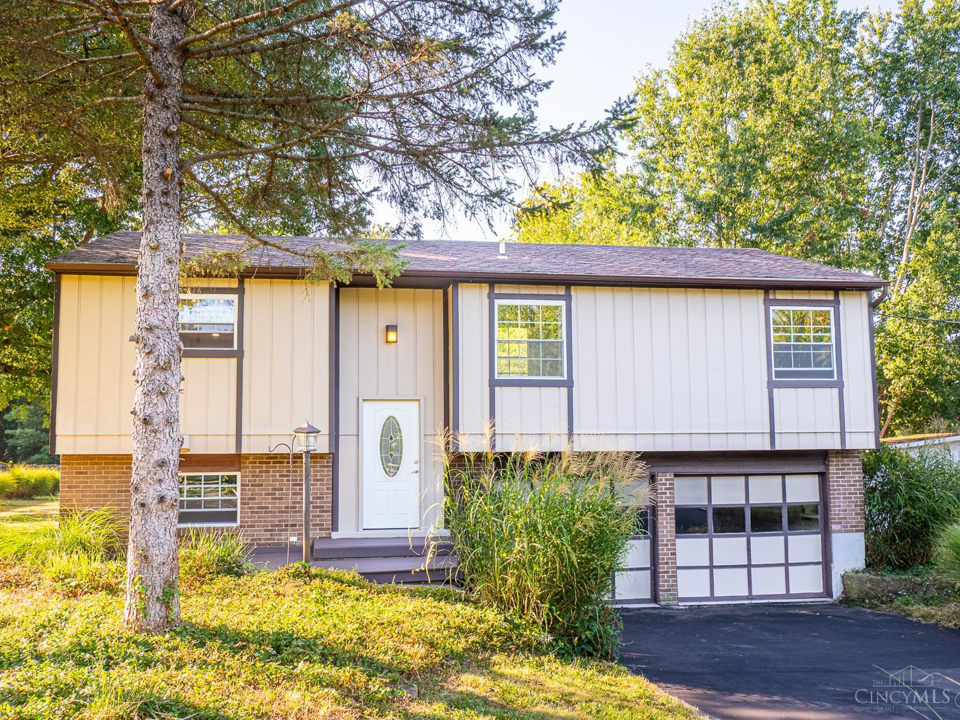 1431 Woodville Pike