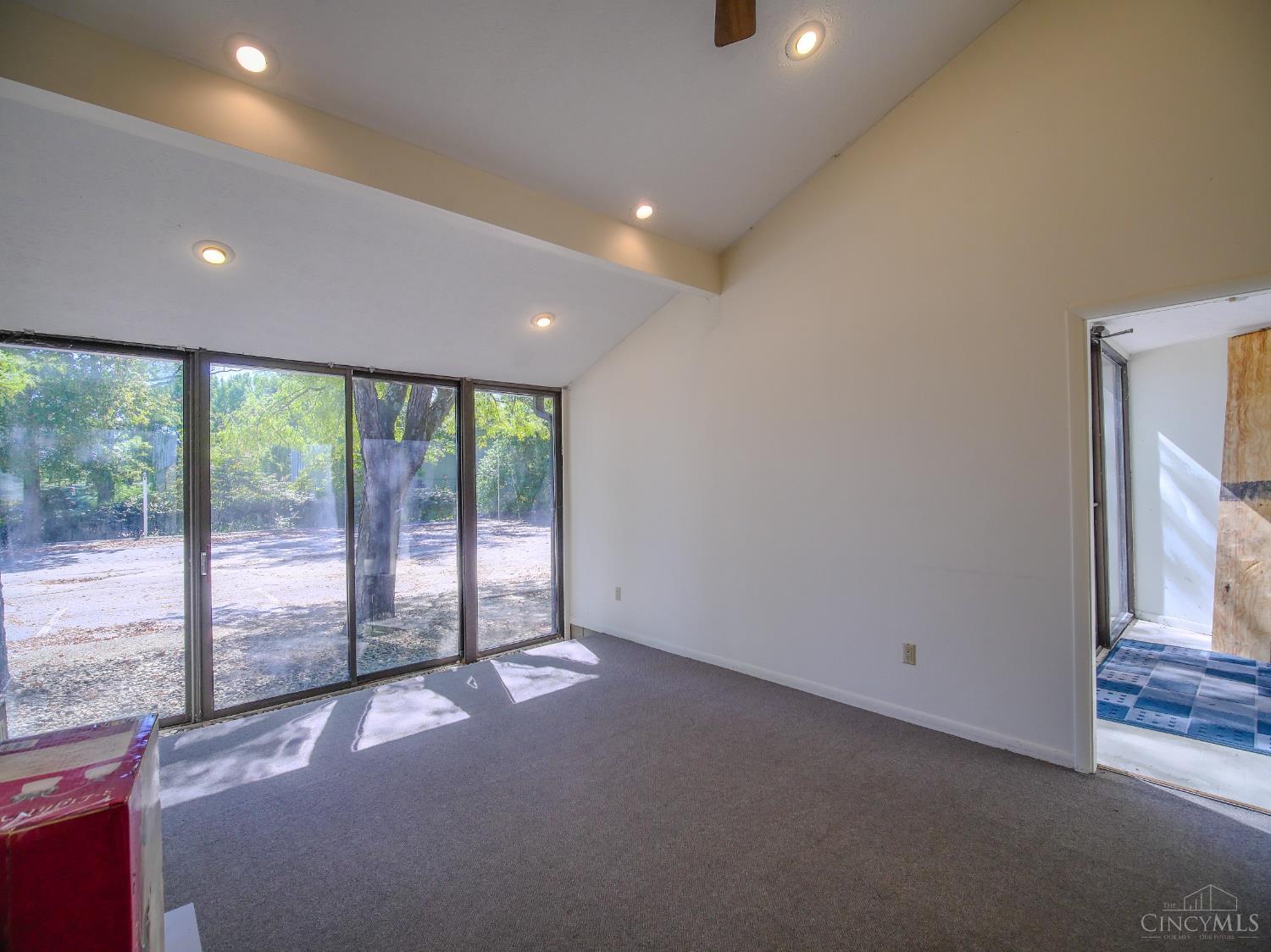 236 N Breiel Boulevard