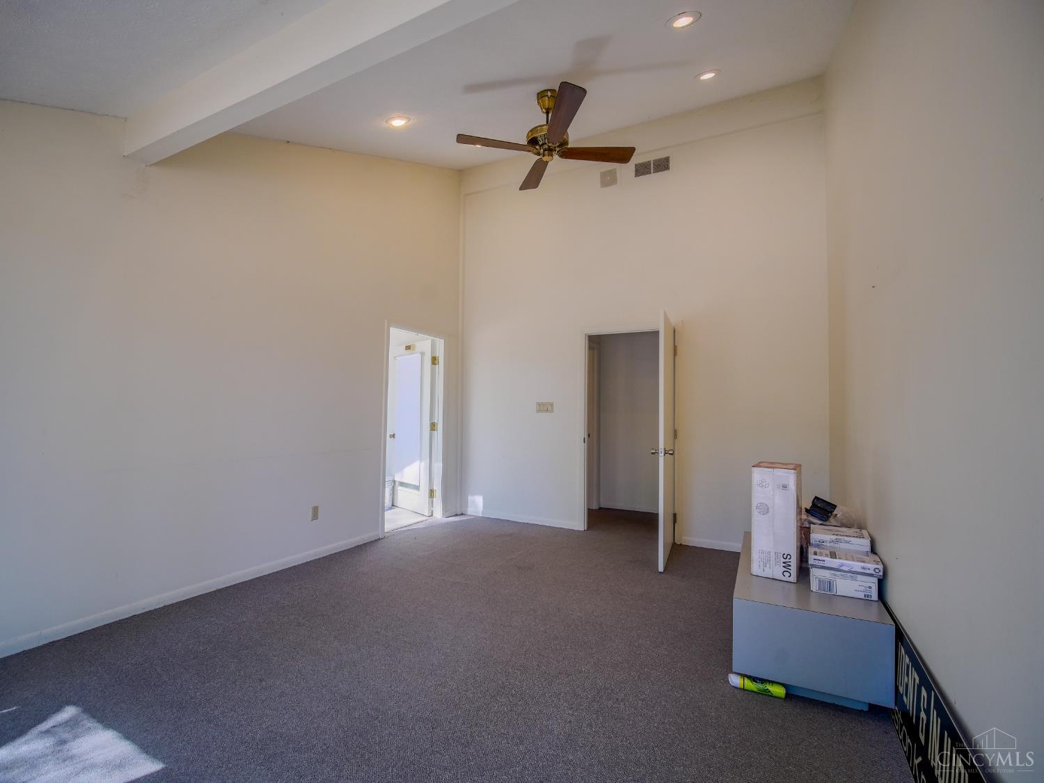 236 N Breiel Boulevard